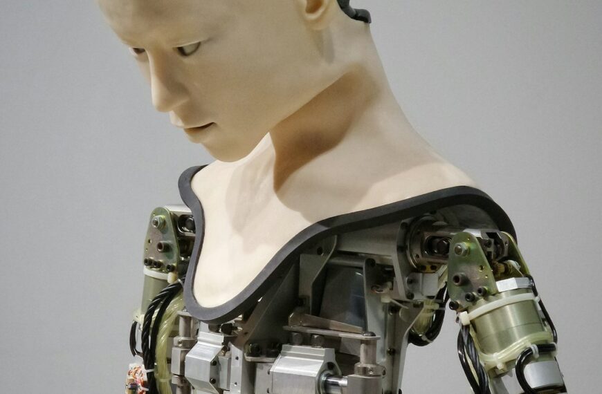AI’s Unexpected Muse: How Algorithms Are Reshaping Artistic Expression